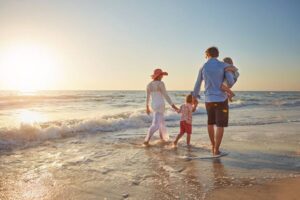 Things to Do in Venice: Beaches & Community Life