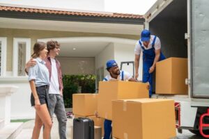 Living in Apollo Beach: Relocation Guide for Movers